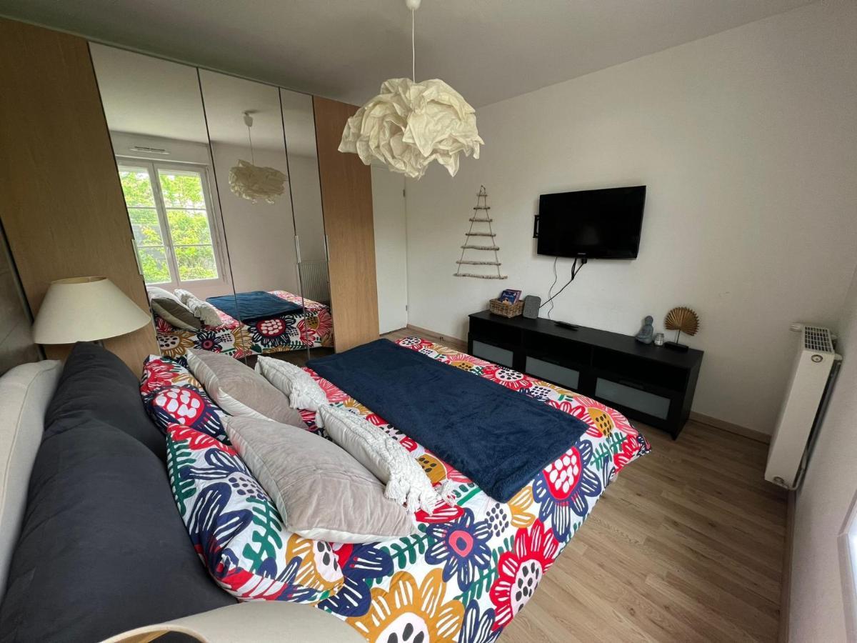 Logement Exceptionnel Avec Jardin Proche Disney Apartment Montevrain Exterior photo